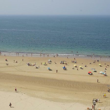 Apartamento La Mar De Cerca. Terraza Vistas Mar. 1ª Linea Playa Cádis Exterior foto
